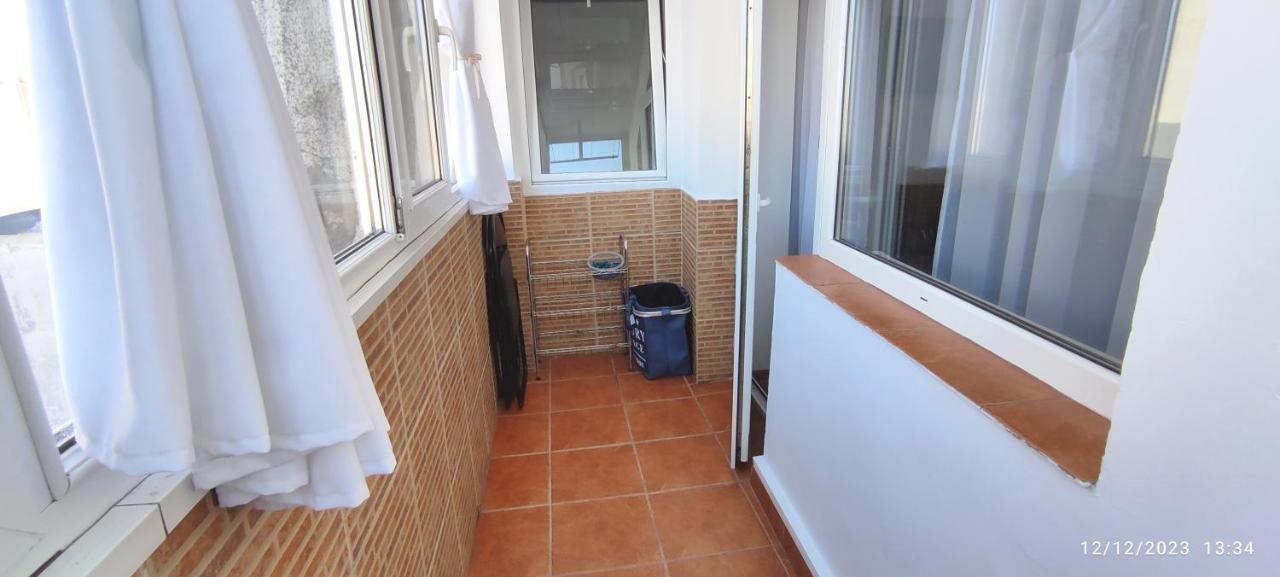 Platinum Apartment - Apartament Cu 3 Camere, 2 Dormitoare, 2 Bai, Bucatarie Complet Utilata, 2 Balcoane 부쿠레슈티 외부 사진