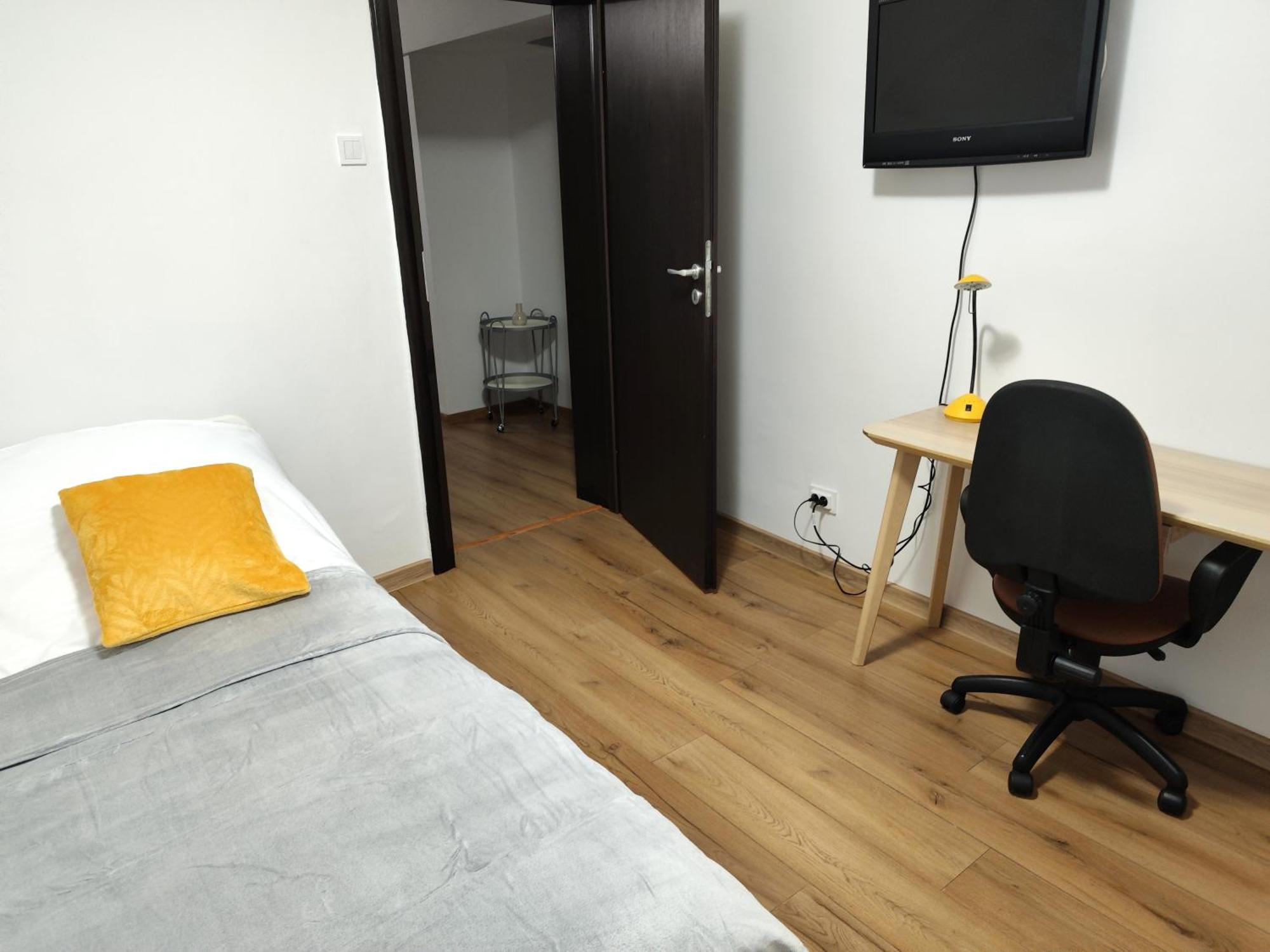 Platinum Apartment - Apartament Cu 3 Camere, 2 Dormitoare, 2 Bai, Bucatarie Complet Utilata, 2 Balcoane 부쿠레슈티 외부 사진